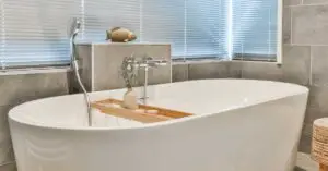 Does Homeowners Insurance Cover Cracked Bathtub?