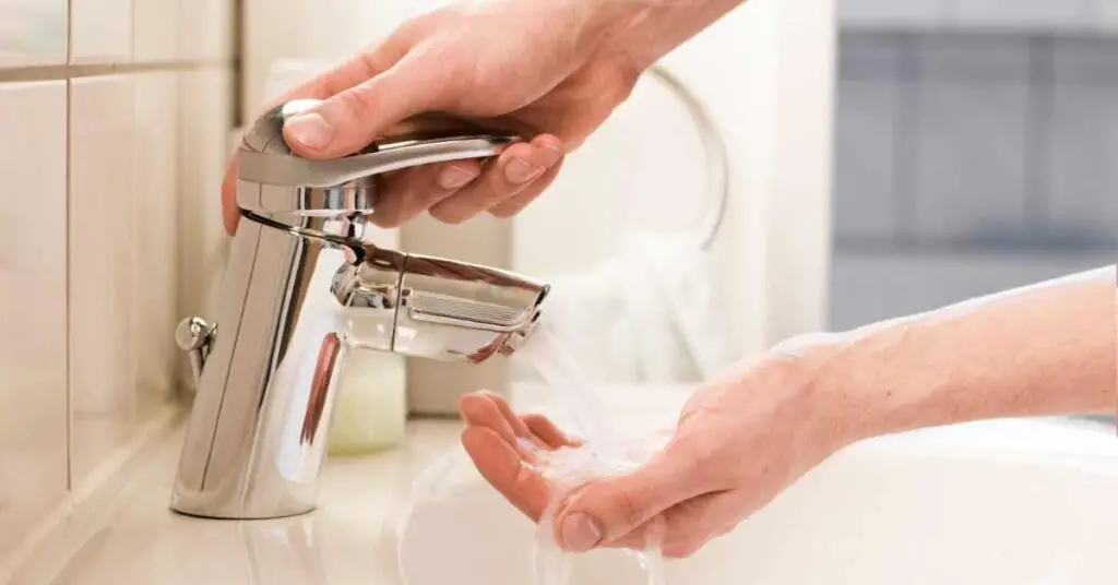 How Long Do Bathroom Faucets Last?