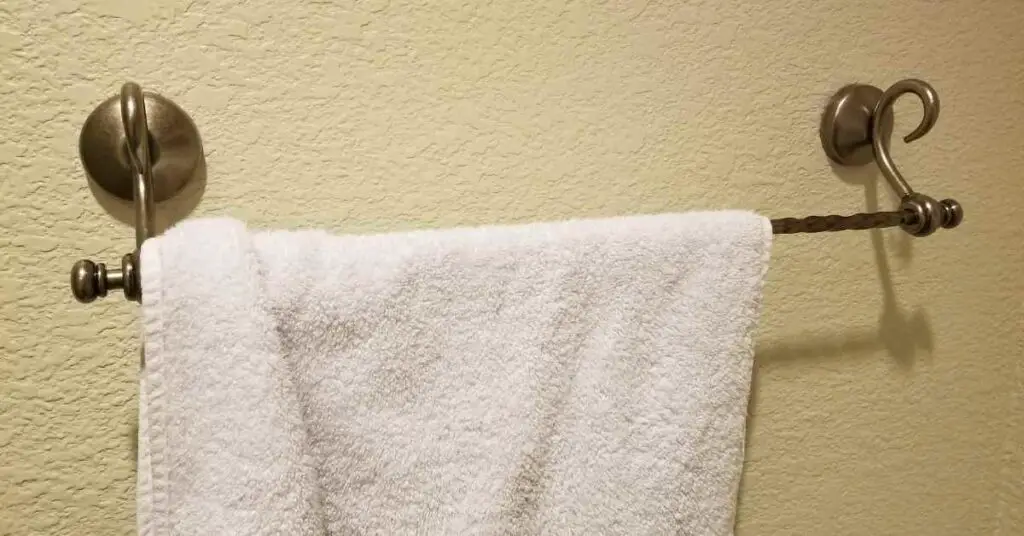 How to Tighten a Towel Bar Without Set Screws?